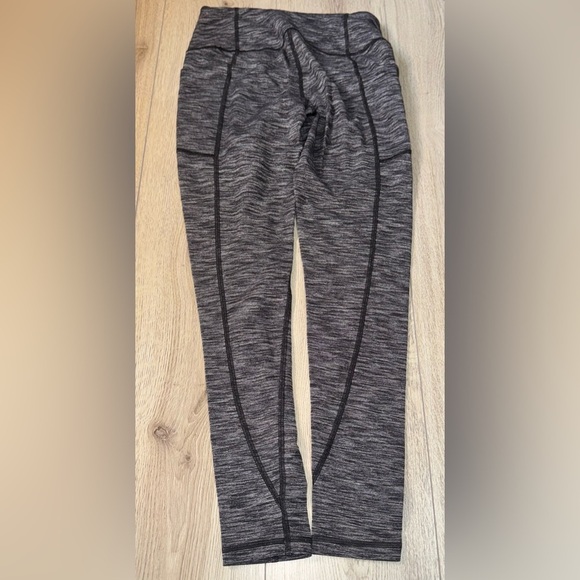 Victoria's Secret sport knockout Gray black tights Leggings - Picture 3 of 4